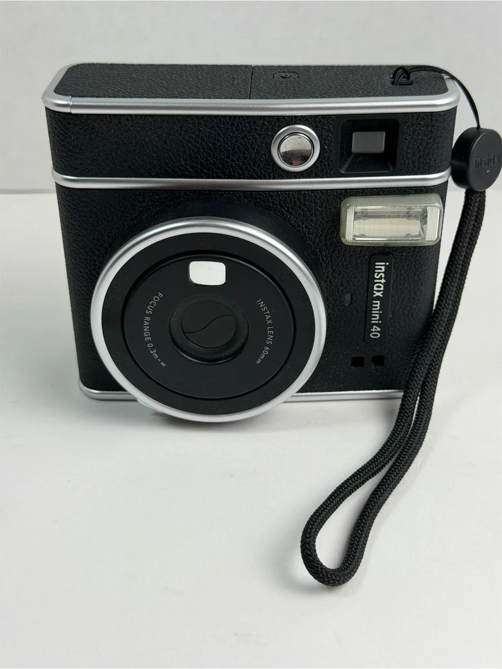 Fujifilm Instax Mini 40 Instant Camera - Black New With Film Read Description!!!